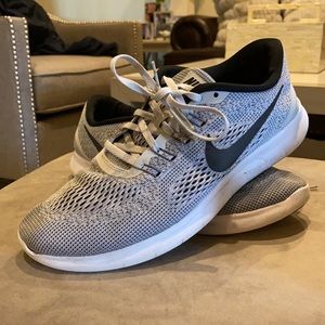 Nike Free Run Running Shoes